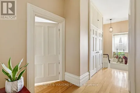 382 Mcgill Street Hawkesbury ON K6A 1R2