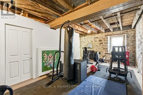 382 Mcgill Street Hawkesbury ON K6A 1R2
