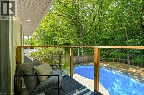 1928 Four Seasons Drive Burlington ON L7P 2Y1