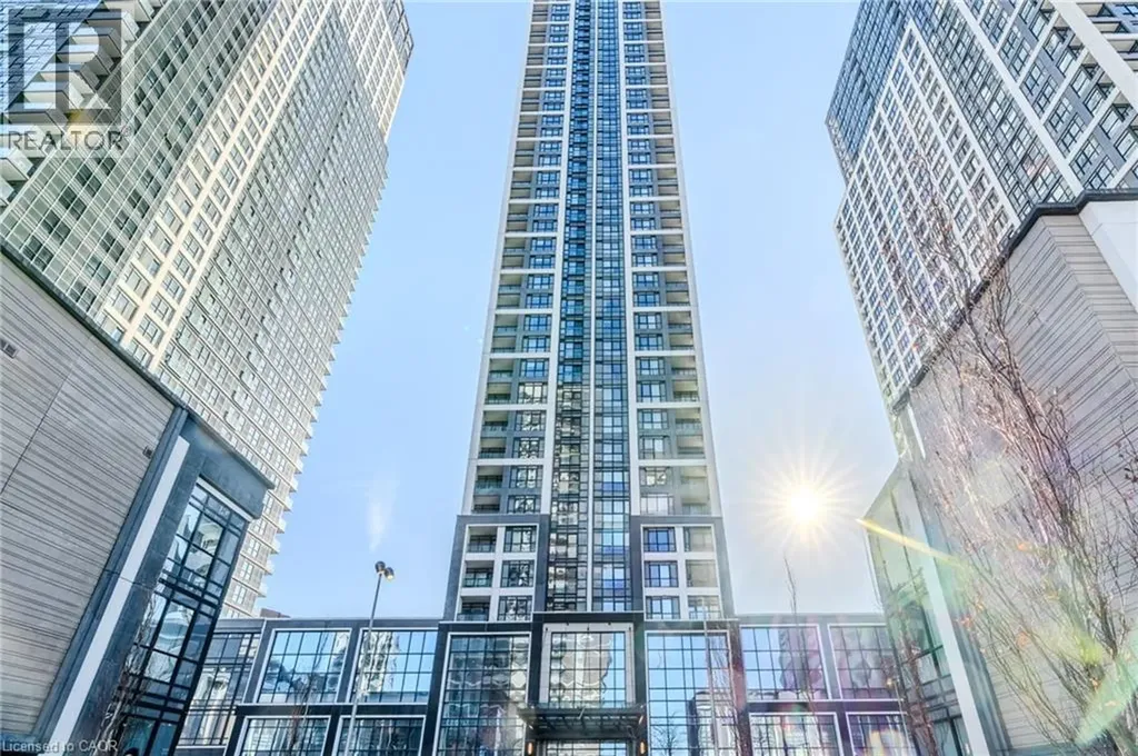 7 Mabelle Avenue Toronto ON M9A 4X7