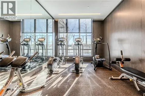 7 Mabelle Avenue Toronto ON M9A 4X7