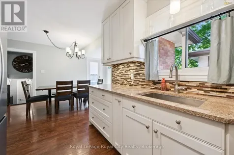 229 Ross Avenue Kitchener ON N2A 1V7