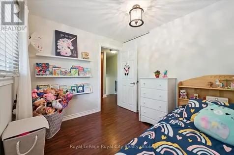 229 Ross Avenue Kitchener ON N2A 1V7