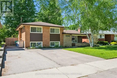 229 Ross Avenue Kitchener ON N2A 1V7
