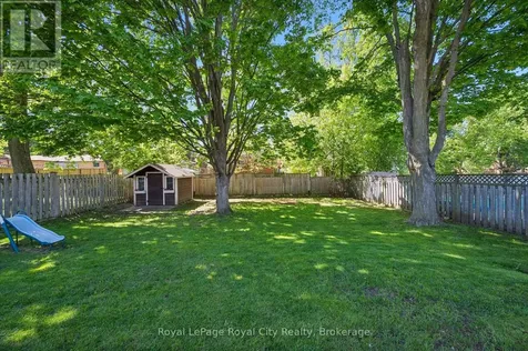 229 Ross Avenue Kitchener ON N2A 1V7