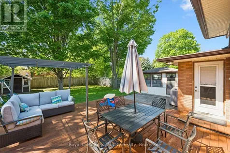229 Ross Avenue Kitchener ON N2A 1V7