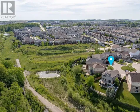 48 Newcastle Court Kitchener ON N2R 0G7