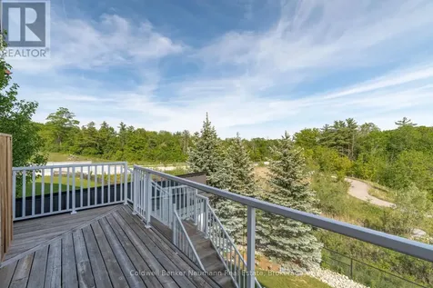 48 Newcastle Court Kitchener ON N2R 0G7