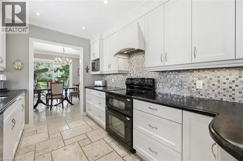 951 Cloverleaf Drive Burlington ON L7T 3Y8