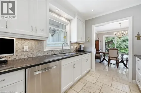 951 Cloverleaf Drive Burlington ON L7T 3Y8