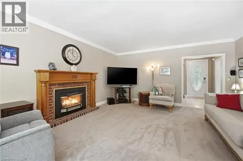951 Cloverleaf Drive Burlington ON L7T 3Y8