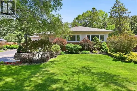 951 Cloverleaf Drive Burlington ON L7T 3Y8