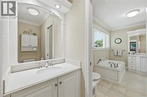 951 Cloverleaf Drive Burlington ON L7T 3Y8
