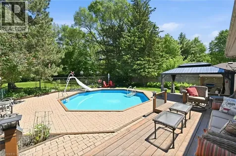 951 Cloverleaf Drive Burlington ON L7T 3Y8