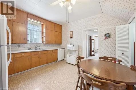 476-478 Campbell Street West North Perth (listowel) ON N4W 1J3