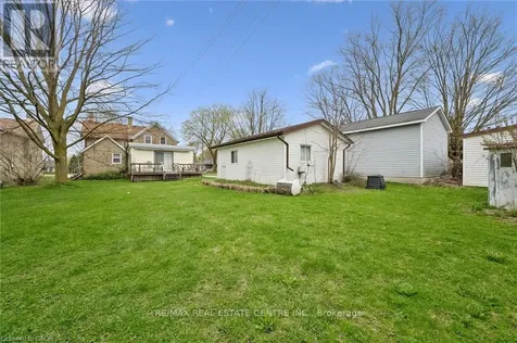 476-478 Campbell Street West North Perth (listowel) ON N4W 1J3