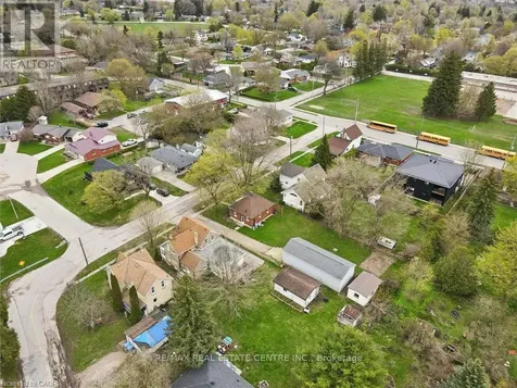 476-478 Campbell Street West North Perth (listowel) ON N4W 1J3