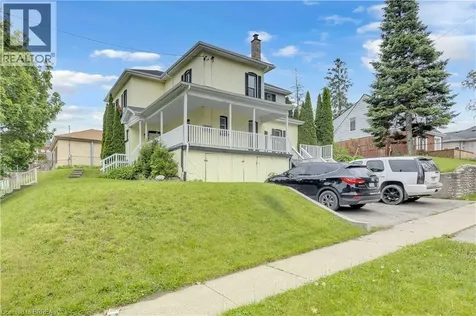 67 Cayuga Street Brantford ON N3S 1W7