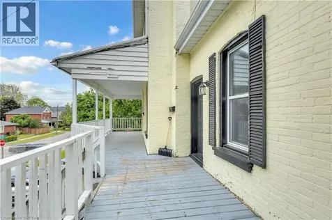 67 Cayuga Street Brantford ON N3S 1W7