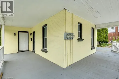 67 Cayuga Street Brantford ON N3S 1W7