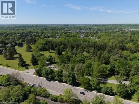8 Abigail Avenue Brantford ON N3R 4R7