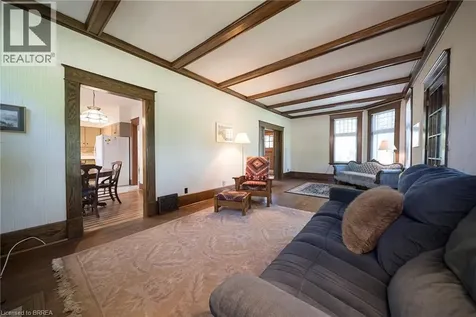 8 Abigail Avenue Brantford ON N3R 4R7