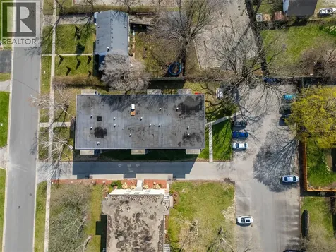 1075 Brenchley Avenue Sarnia ON N7S 1R6