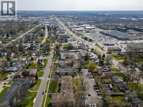 1075 Brenchley Avenue Sarnia ON N7S 1R6