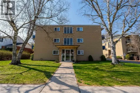 1075 Brenchley Avenue Sarnia ON N7S 1R6