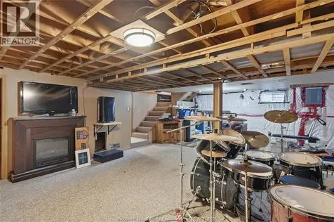 36 Woodland Avenue Chatham ON N7L 2S6