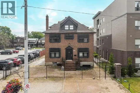 961 Ouellette Avenue Windsor ON N9A 4J5