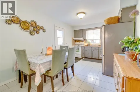 2841 Garvey Crescent Windsor ON N8W 4W7