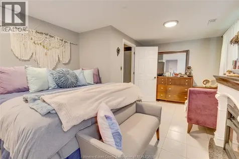 2841 Garvey Crescent Windsor ON N8W 4W7