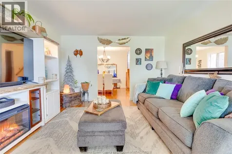 2841 Garvey Crescent Windsor ON N8W 4W7