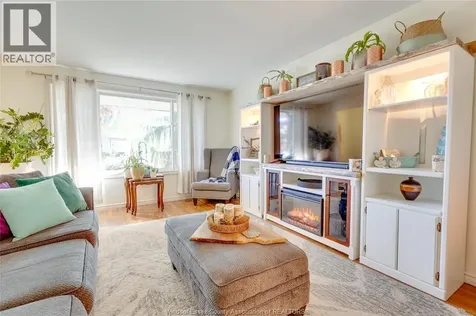 2841 Garvey Crescent Windsor ON N8W 4W7