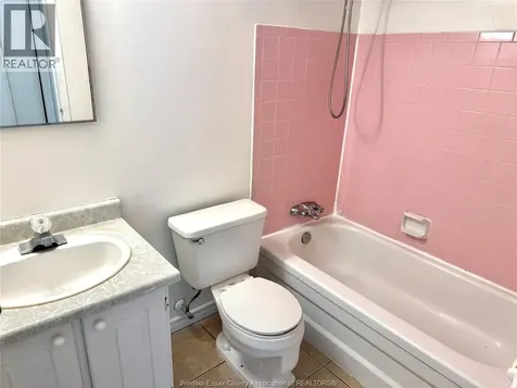 2565 Lauzon Road Windsor ON N8T 2Z5