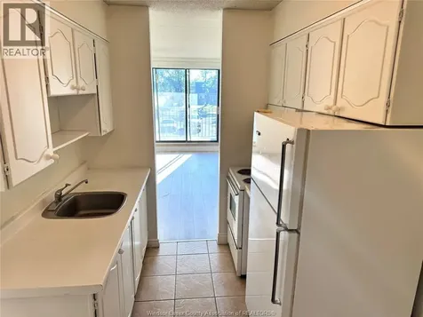 2565 Lauzon Road Windsor ON N8T 2Z5