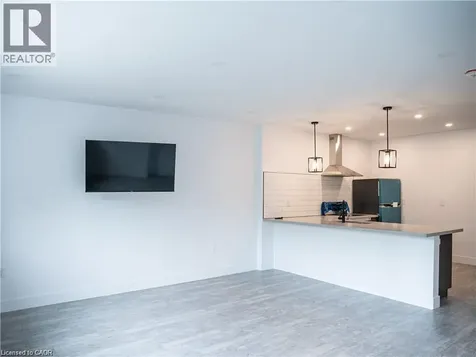 284 James Street North Hamilton ON L8R 2L3