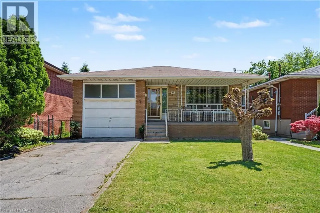 95 Fieldway Drive Hamilton ON L9A 2L5