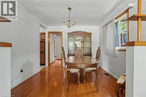 95 Fieldway Drive Hamilton ON L9A 2L5
