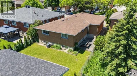 95 Fieldway Drive Hamilton ON L9A 2L5