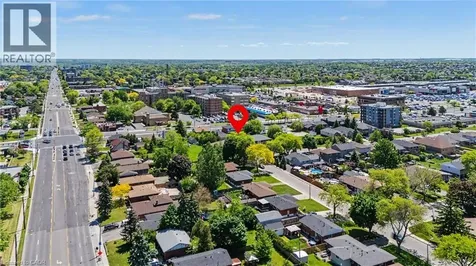 95 Fieldway Drive Hamilton ON L9A 2L5