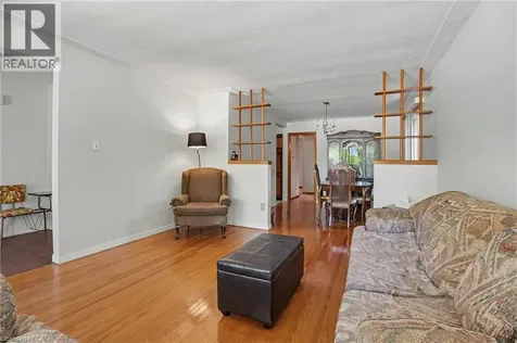 95 Fieldway Drive Hamilton ON L9A 2L5