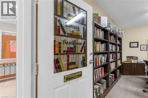 5090 Pinedale Avenue Burlington ON L7L 5V8