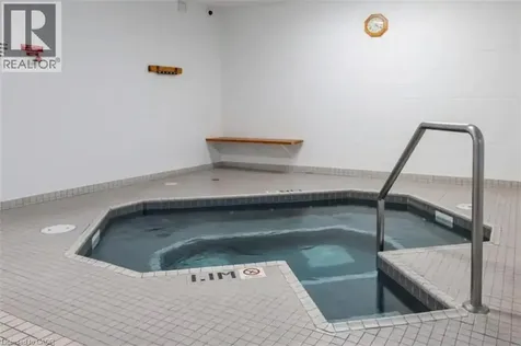 5090 Pinedale Avenue Burlington ON L7L 5V8