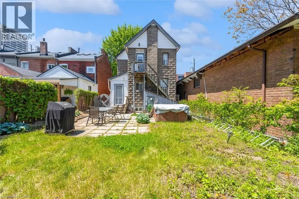 205 Ferguson Avenue South Hamilton ON L8N 2N2