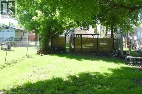 12 Wood Street West Hamilton ON L8L 1E9