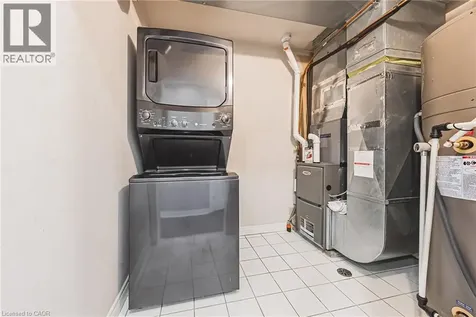 2 Harbour Drive Hamilton ON L8E 6B1