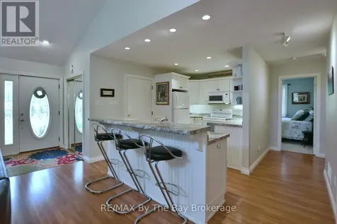 1327 River Road East Wasaga Beach ON L9Z 2R7
