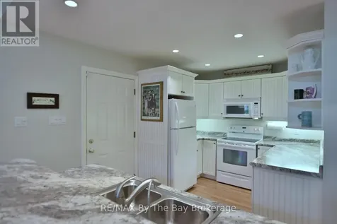 1327 River Road East Wasaga Beach ON L9Z 2R7